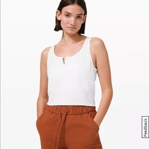 Lululemon cropped Henley tanktop